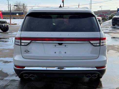 Used 2021 Lincoln Aviator Reserve image 7