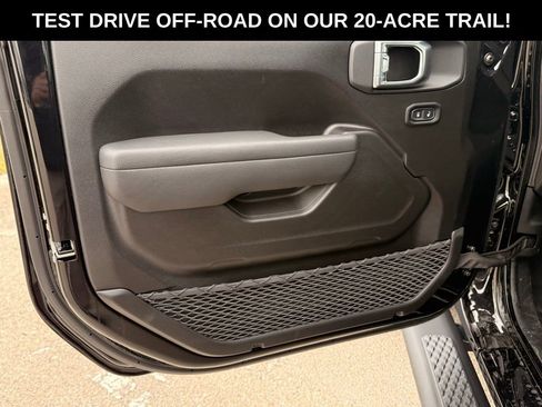 New 2026 Jeep Gladiator Sport image 29