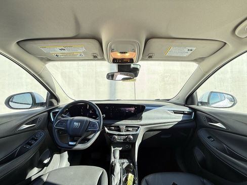 Used 2024 Buick Encore GX Sport Touring image 6