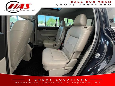 Used 2023 Volkswagen Atlas SEL AWD/4WD image 12