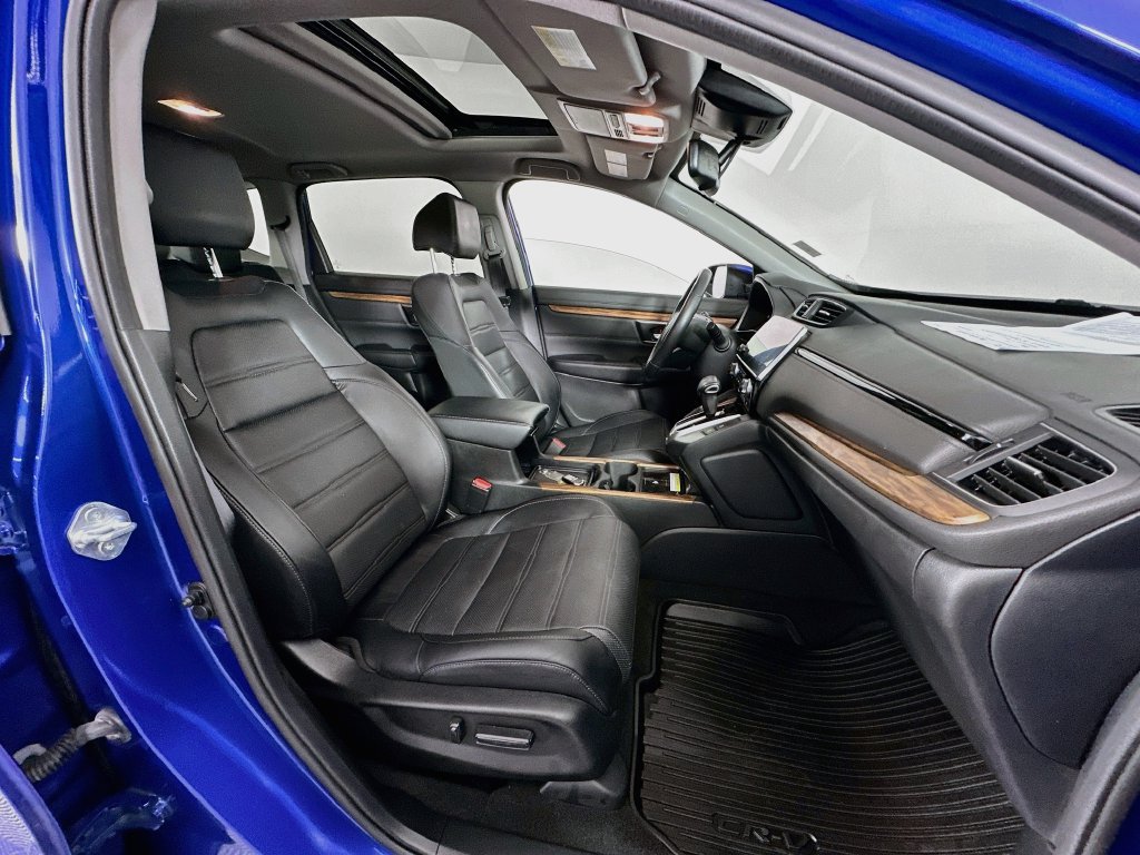 Used 2022 Honda CR-V Touring image 30