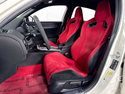 Used 2023 Honda Civic Type R image 25