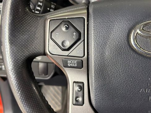 Used 2017 Toyota Tacoma SR5 w/ Tow Package image 24