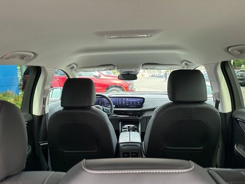 Used 2024 Buick Envision Preferred image 10