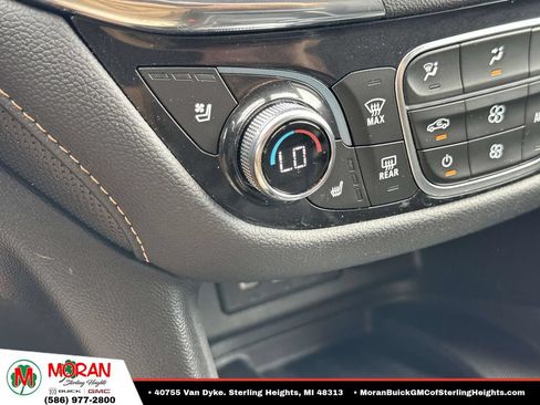 Certified 2023 Chevrolet Equinox Premier FWD image 29