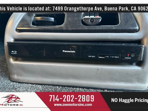 Used 2015 Chevrolet Express 2500 Extended Van 3D image 43