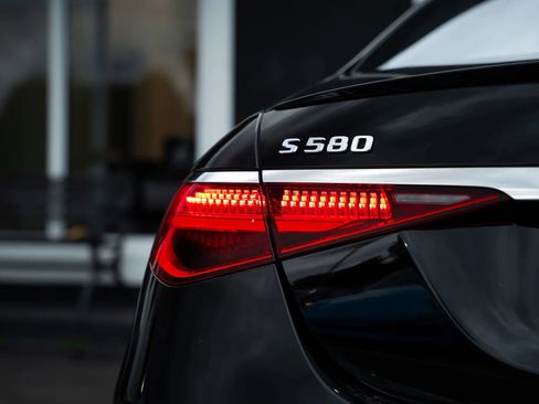 Used 2022 Mercedes-Benz S 580 4MATIC Sedan image 27