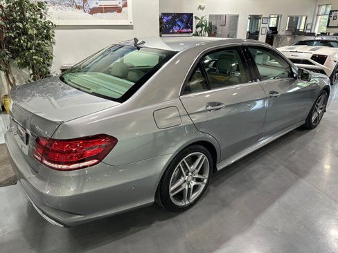 Used 2014 Mercedes-Benz E 550 4MATIC Sedan w/ Premium 1 Package image 2