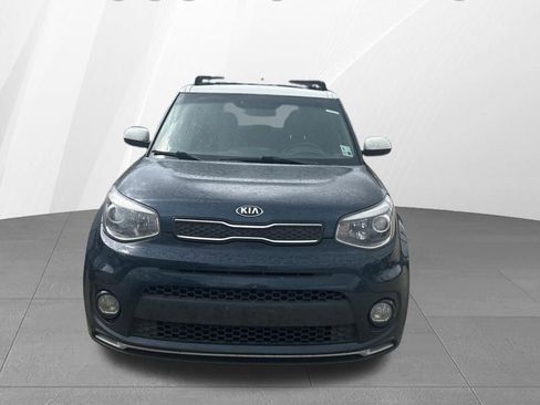 Used 2018 Kia Soul + image 2