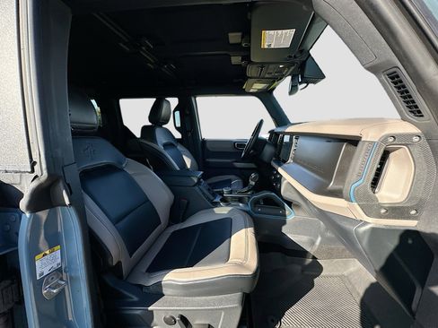 Used 2022 Ford Bronco Wildtrak image 27