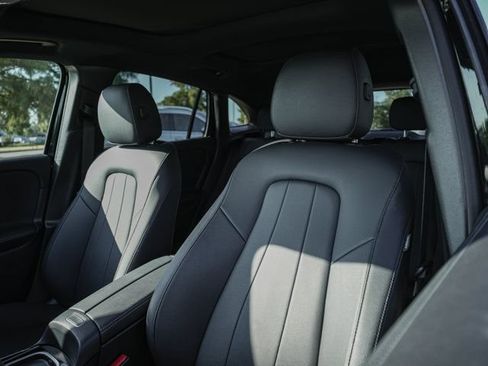 Certified 2025 Mercedes-Benz GLA 250 4MATIC image 14