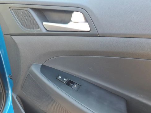 Used 2021 Hyundai Tucson SEL image 12