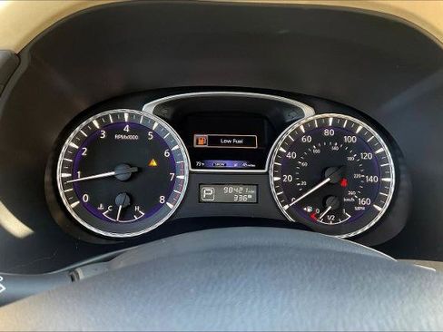 Certified 2017 INFINITI QX60 Luxe w/ Premium Plus Package AWD/4WD image 13