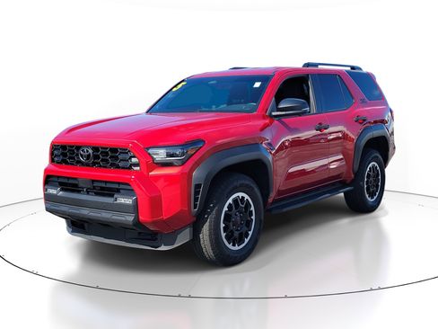 Used 2025 Toyota 4Runner TRD Off-Road Premium image 3