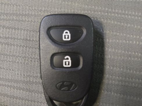 Used 2017 Hyundai Accent SE FWD image 32