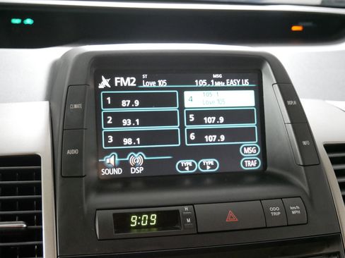 Used 2009 Toyota Prius w/ Pkg 2 FWD image 22