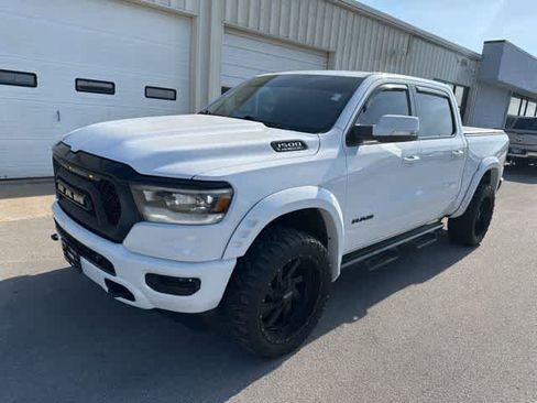 Used 2020 RAM 1500 Big Horn AWD/4WD image 2
