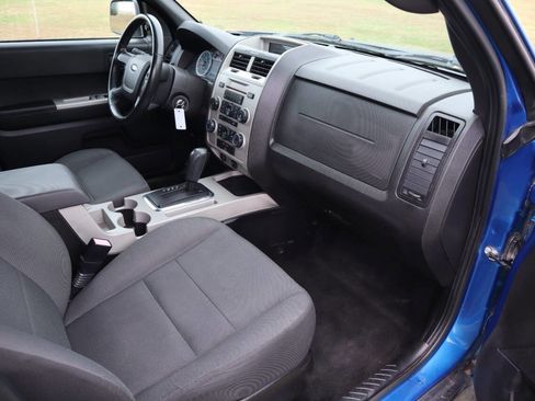Used 2011 Ford Escape XLT image 24