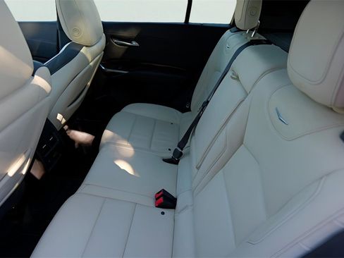 Used 2019 Cadillac XT4 Sport image 22