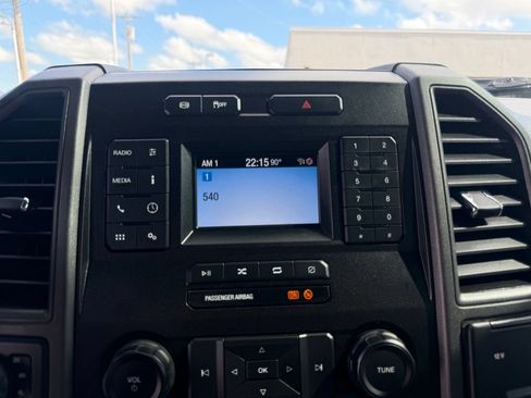 Used 2022 Ford F350 XL w/ STX Appearance Package AWD/4WD image 32