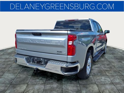 Used 2024 Chevrolet Silverado 1500 LT AWD/4WD image 3