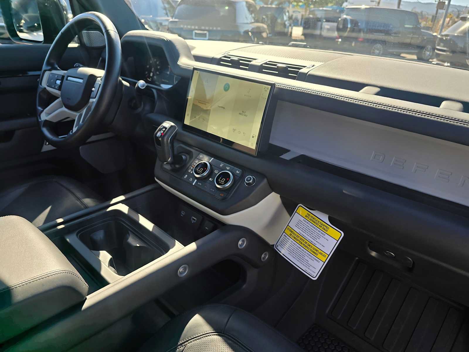 Certified 2023 Land Rover Defender 130 SE AWD/4WD image 11