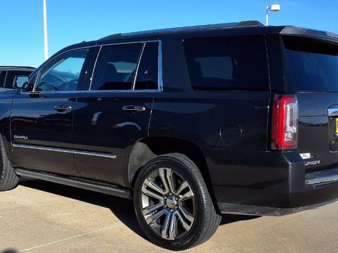 Used 2020 GMC Yukon Denali w/ Denali Ultimate Package image 6