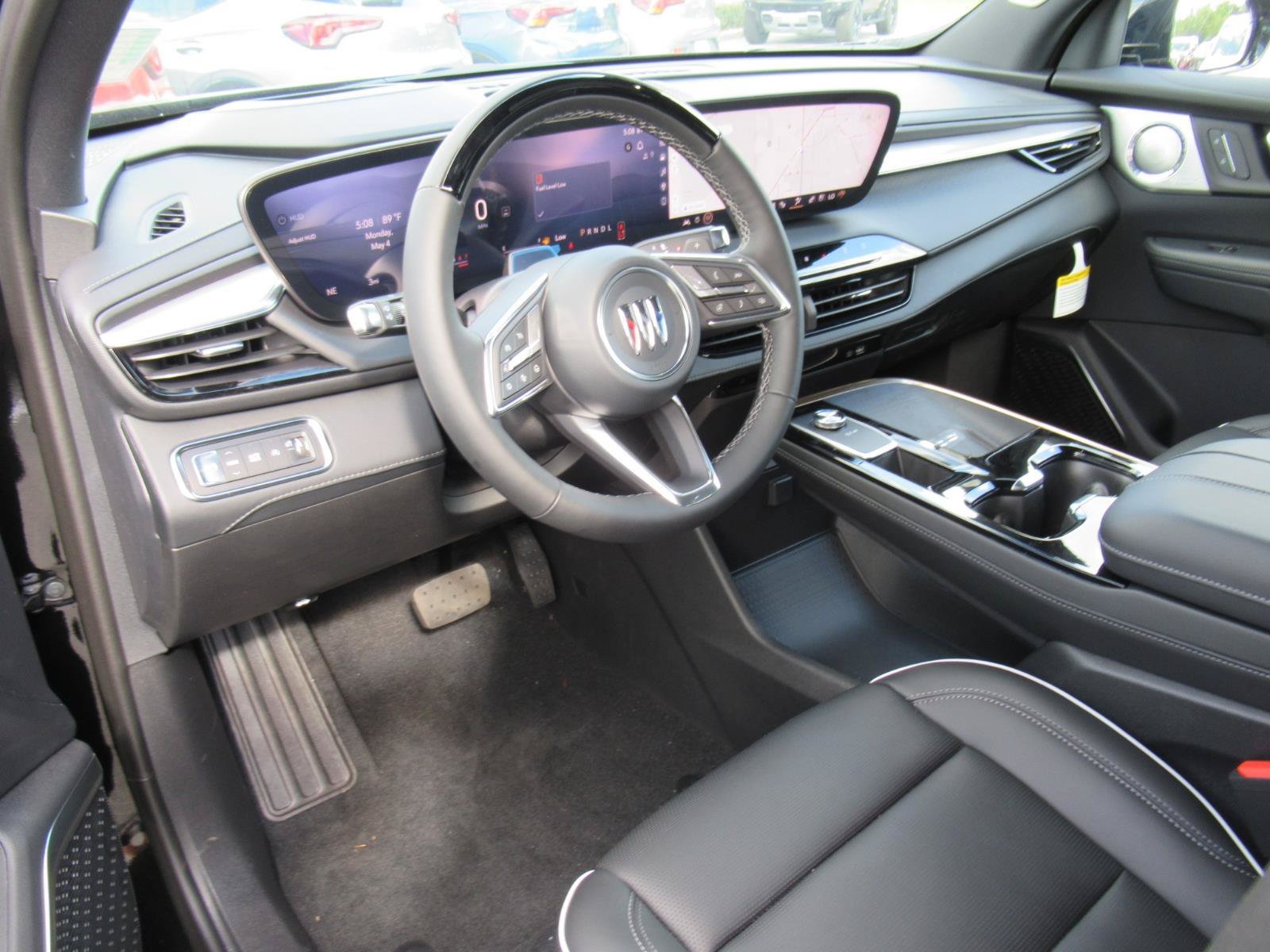 New 2026 Buick Enclave Avenir w/ Super Cruise Package FWD image 15