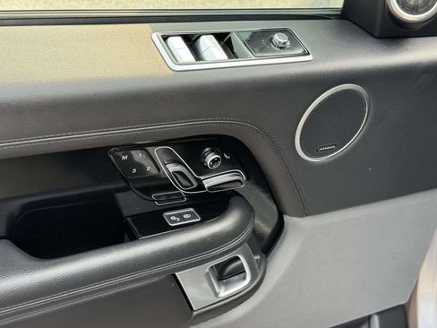 Used 2020 Land Rover Range Rover AWD/4WD image 18