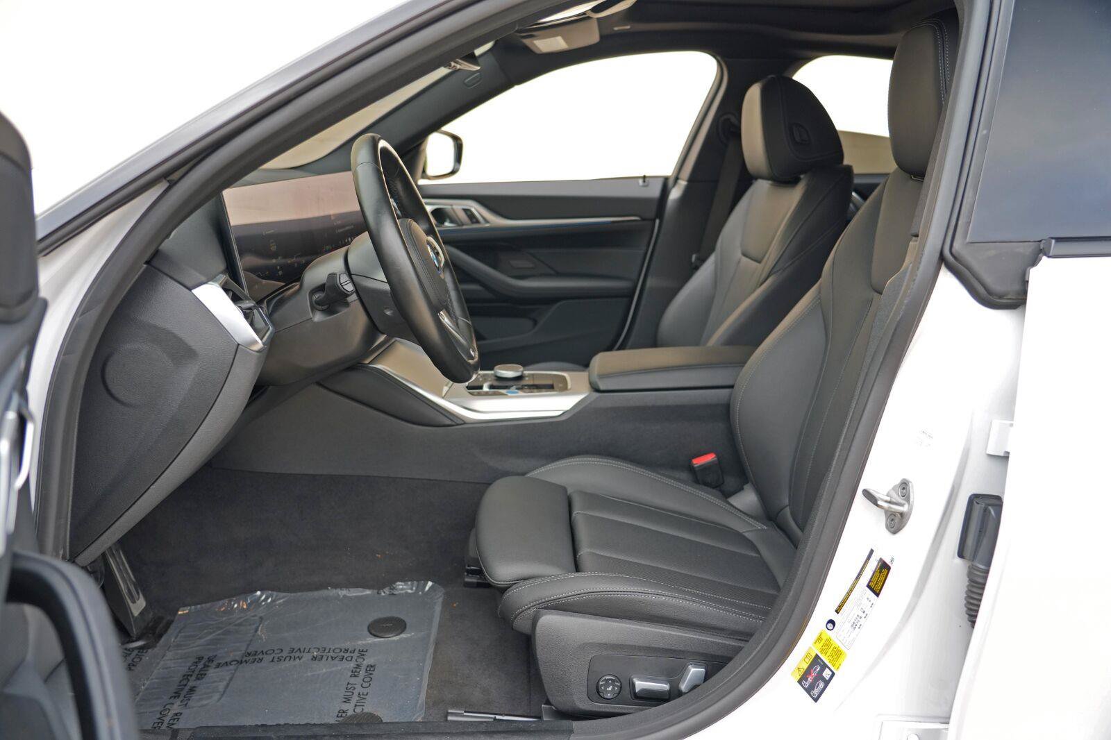Used 2024 BMW i4 eDrive40 w/ M Sport Package RWD image 17