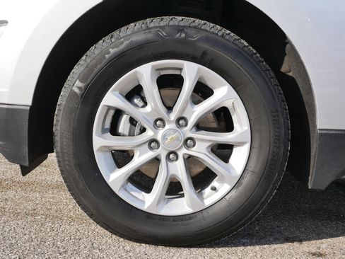 Certified 2021 Chevrolet Equinox LT image 7