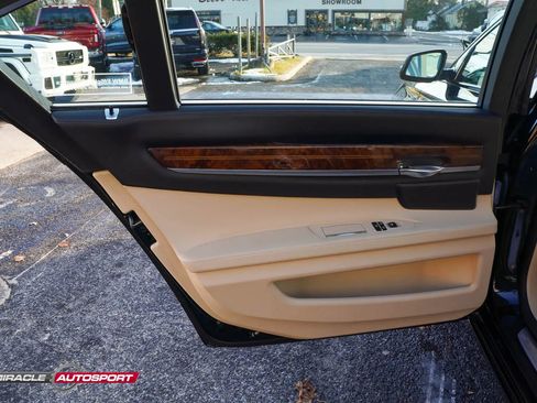 Used 2014 BMW 750Li w/ Executive Package image 22