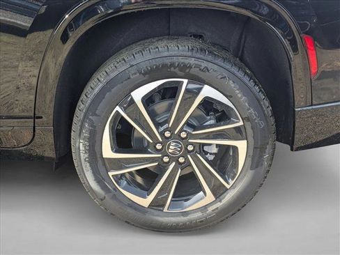 New 2026 Buick Enclave Sport Touring w/ Power Package image 9