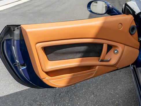 Used 2012 Ferrari California RWD image 12