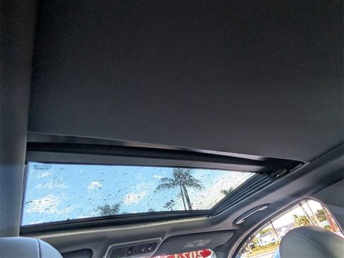 Used 2024 Nissan Titan PRO-4X w/ Pro-4x Convenience Package image 14