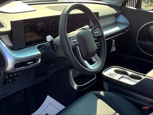 New 2026 Hyundai Ioniq 9 SEL image 6