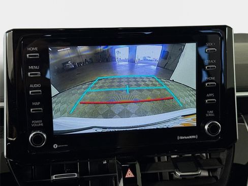 Used 2021 Toyota Corolla SE FWD image 16