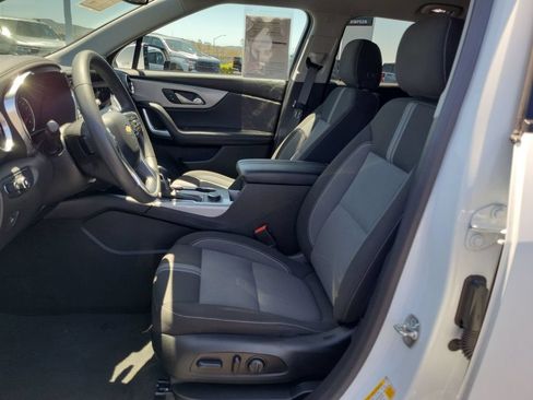 Used 2024 Chevrolet Blazer LT w/ Convenience Package FWD image 18