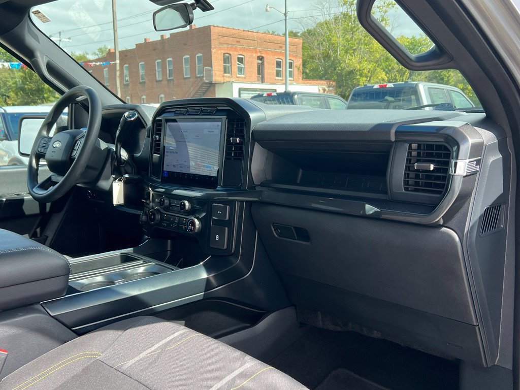 Used 2024 Ford F150 STX AWD/4WD image 21
