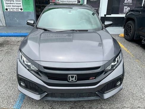 Used 2018 Honda Civic Si image 5