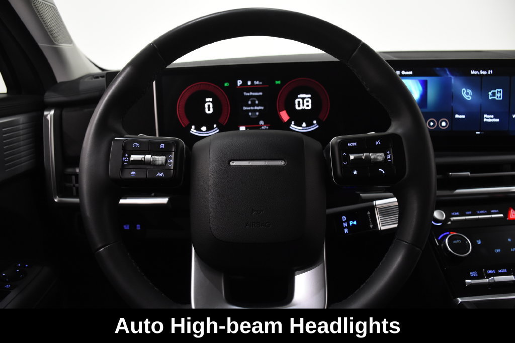 Used 2025 Hyundai Santa Fe SEL AWD/4WD image 16