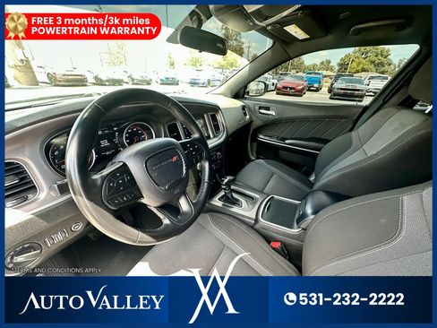 Used 2022 Dodge Charger SXT RWD image 15