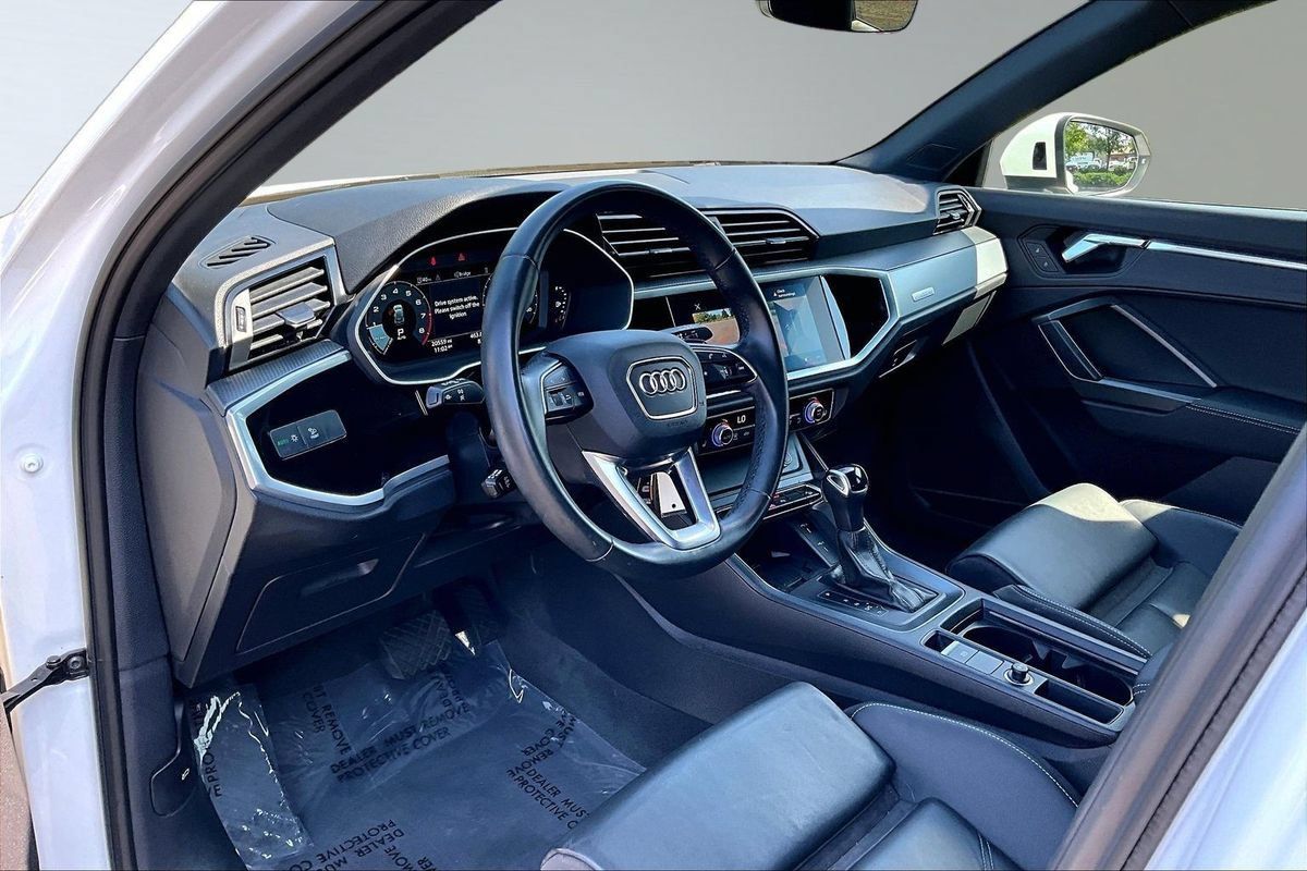 Used 2022 Audi Q3 2.0T Premium Plus AWD/4WD image 11