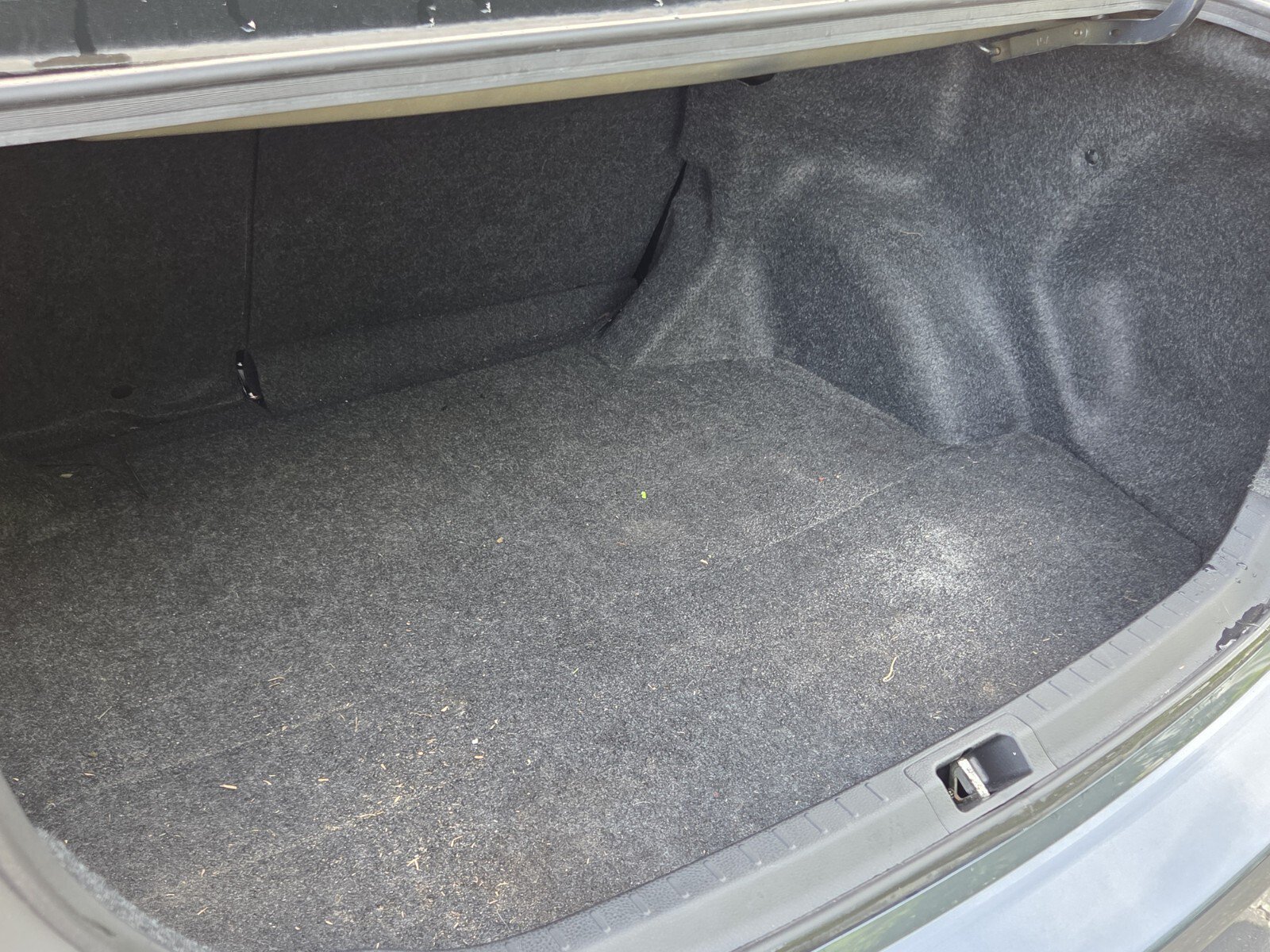 Used 2016 Toyota Corolla LE FWD image 13