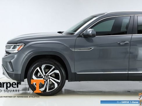 Used 2023 Volkswagen Atlas Cross Sport SEL image 3