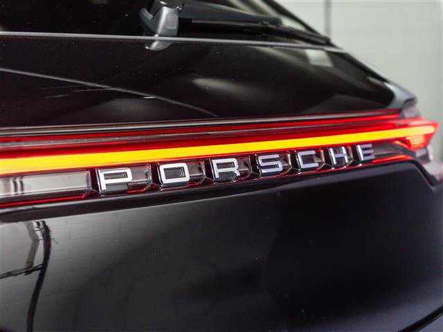 Used 2026 Porsche Macan AWD/4WD image 29