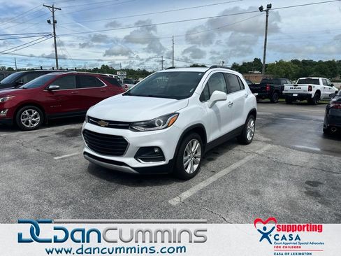 Used 2018 Chevrolet Trax Premier AWD/4WD image 1