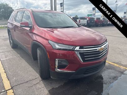 Used 2023 Chevrolet Traverse LT