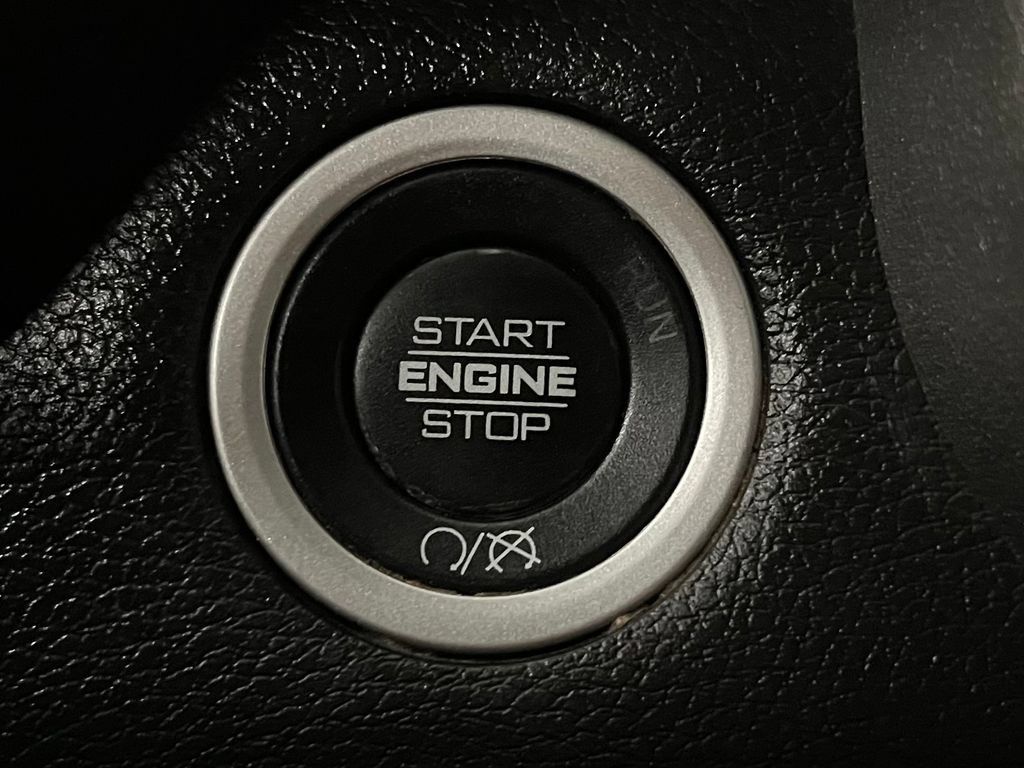 Used 2022 RAM 3500 Tradesman AWD/4WD image 32