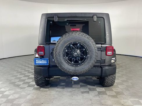 Used 2014 Jeep Wrangler Unlimited Sport w/ Max Tow Package AWD/4WD image 24